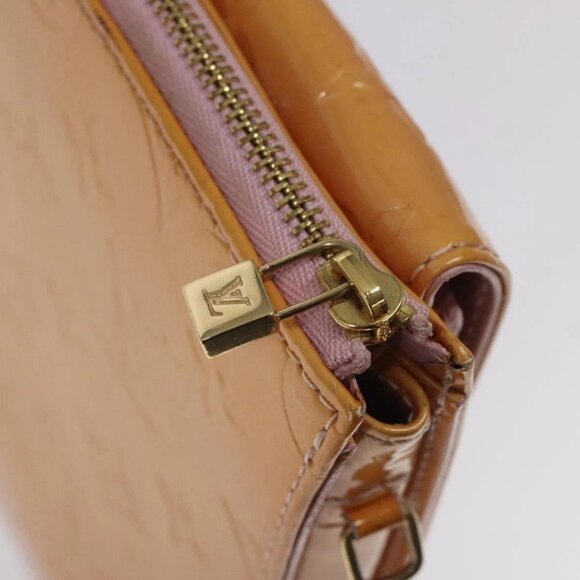 LOUIS VUITTON Monogram Vernis Motto Pouch Marshmallow Pink M91312 Auth 120333 - Picture 9 of 16